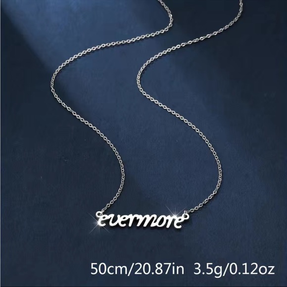 🎵 TAYLOR SWIFT NECKLACES 🎵 - Picture 12 of 16